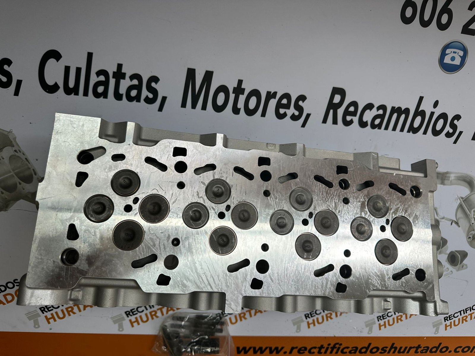 Culata nueva completa D4EB