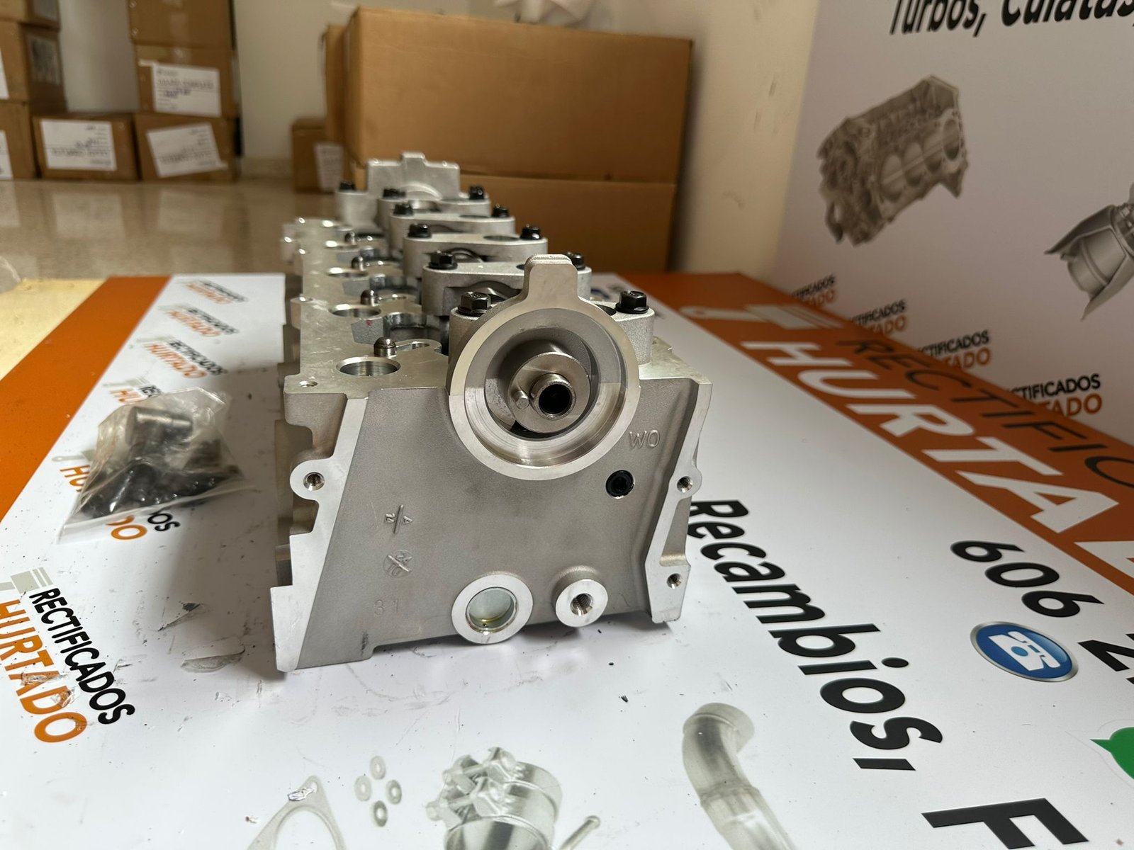 Culata nueva completa D4EB - Imagen 2